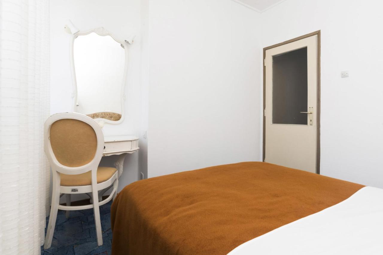 Guest House Adriatic Umag Extérieur photo