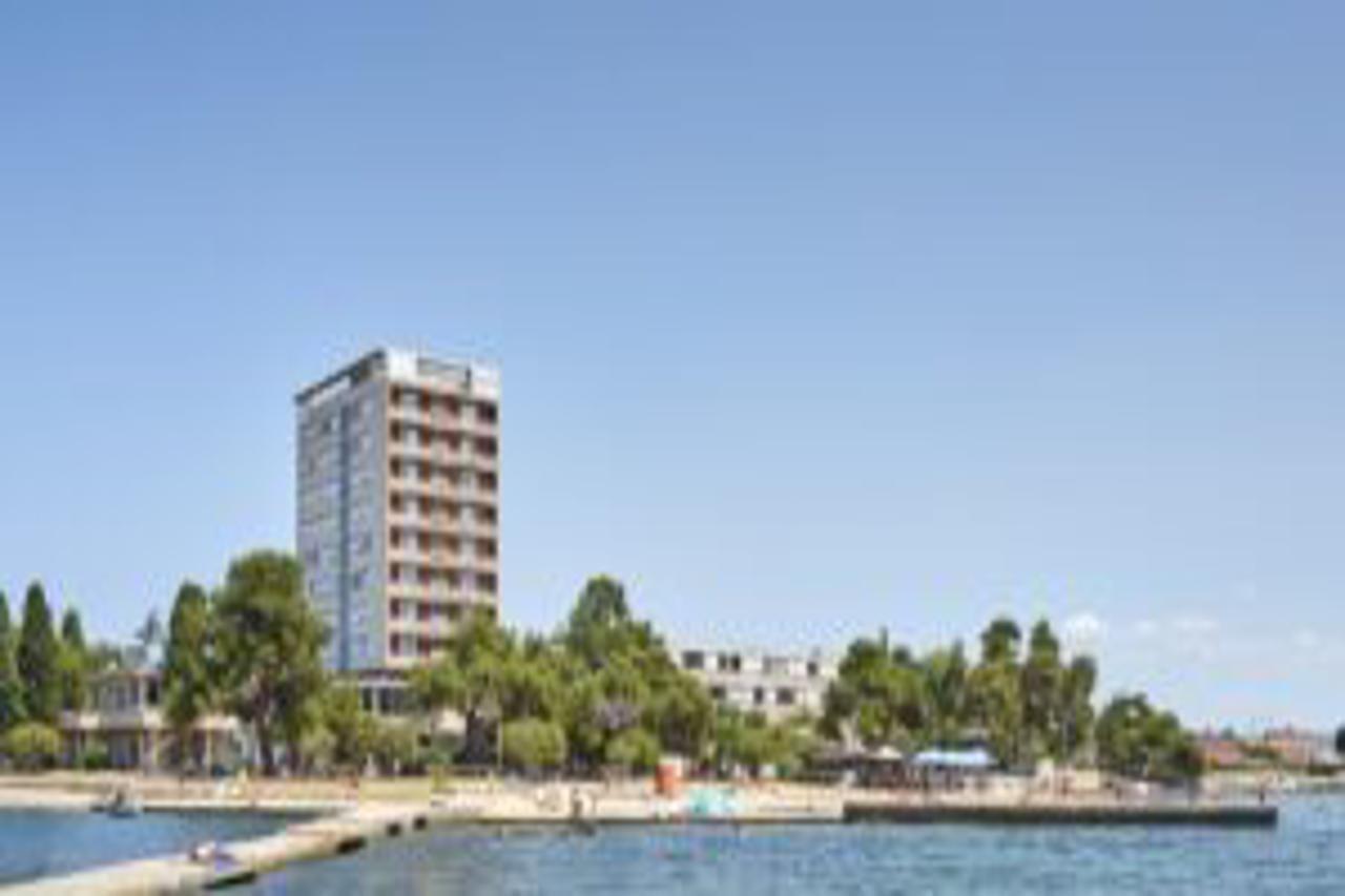 Guest House Adriatic Umag Extérieur photo