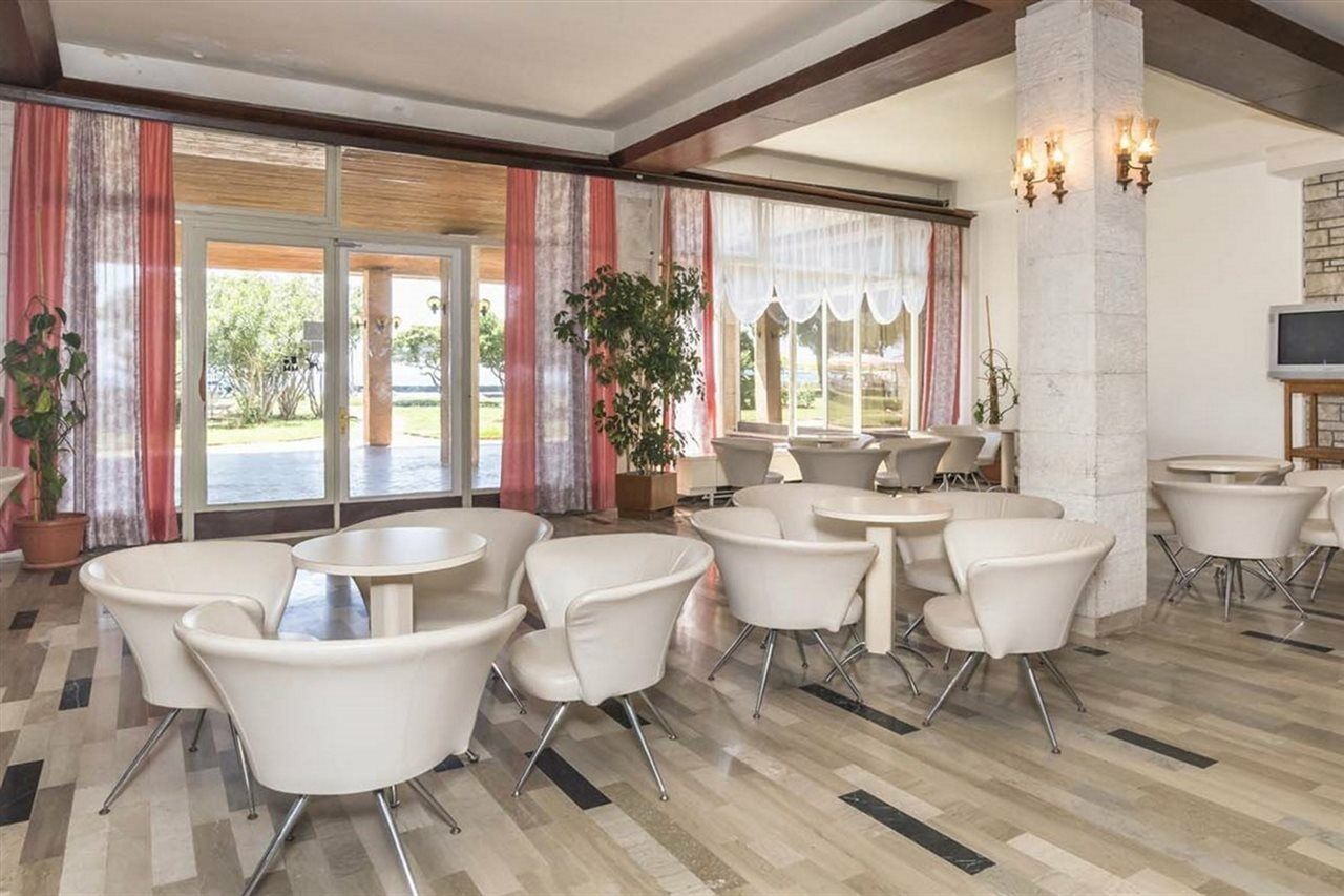 Guest House Adriatic Umag Extérieur photo